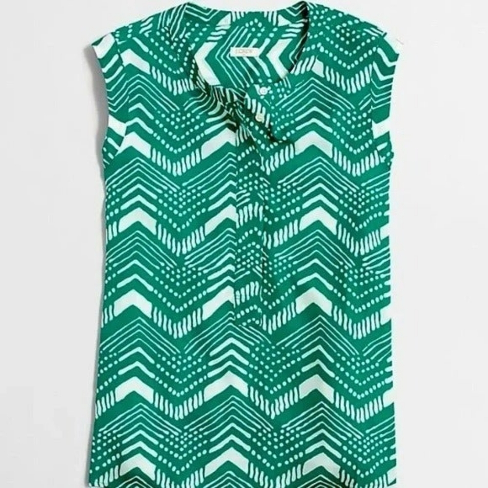 J. Crew Green White Chevron Sleeveless Popover Top
